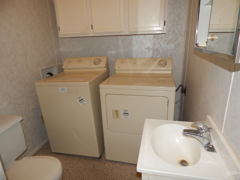 8974 South Warren Road Warren, IN 46792 - Photo 16 of 20 Gallery Image 16