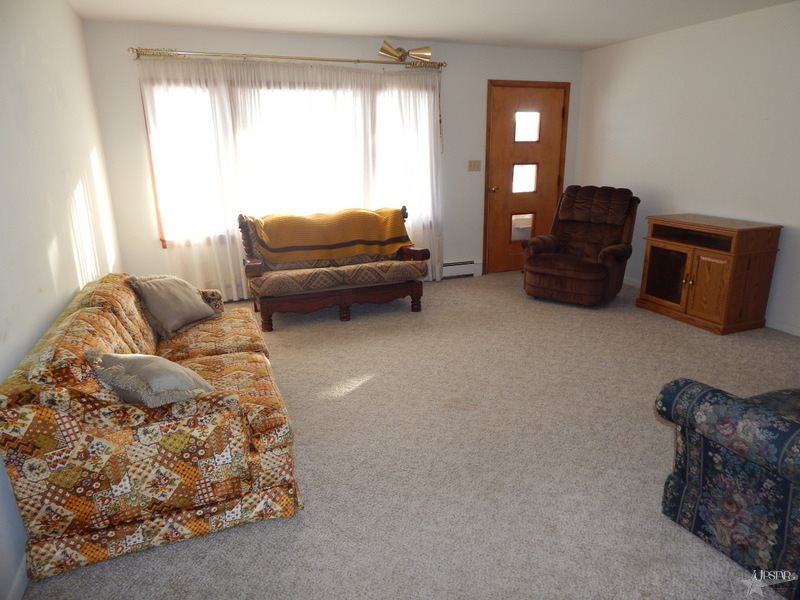 8974 South Warren Road Warren, IN 46792 - Photo 3 of 20 Gallery Image 3