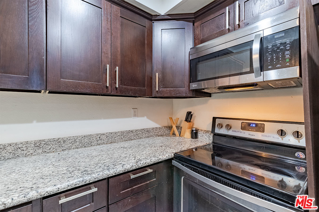 380 South Prospectors Road, Unit 93 Diamond Bar, CA 91765 - Photo 11 of 31 Gallery Image 11