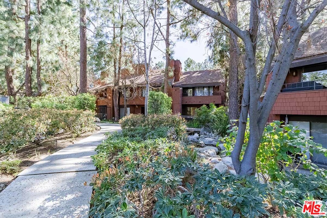 380 South Prospectors Road, Unit 93 Diamond Bar, CA 91765 - Photo 27 of 31 Gallery Image 27