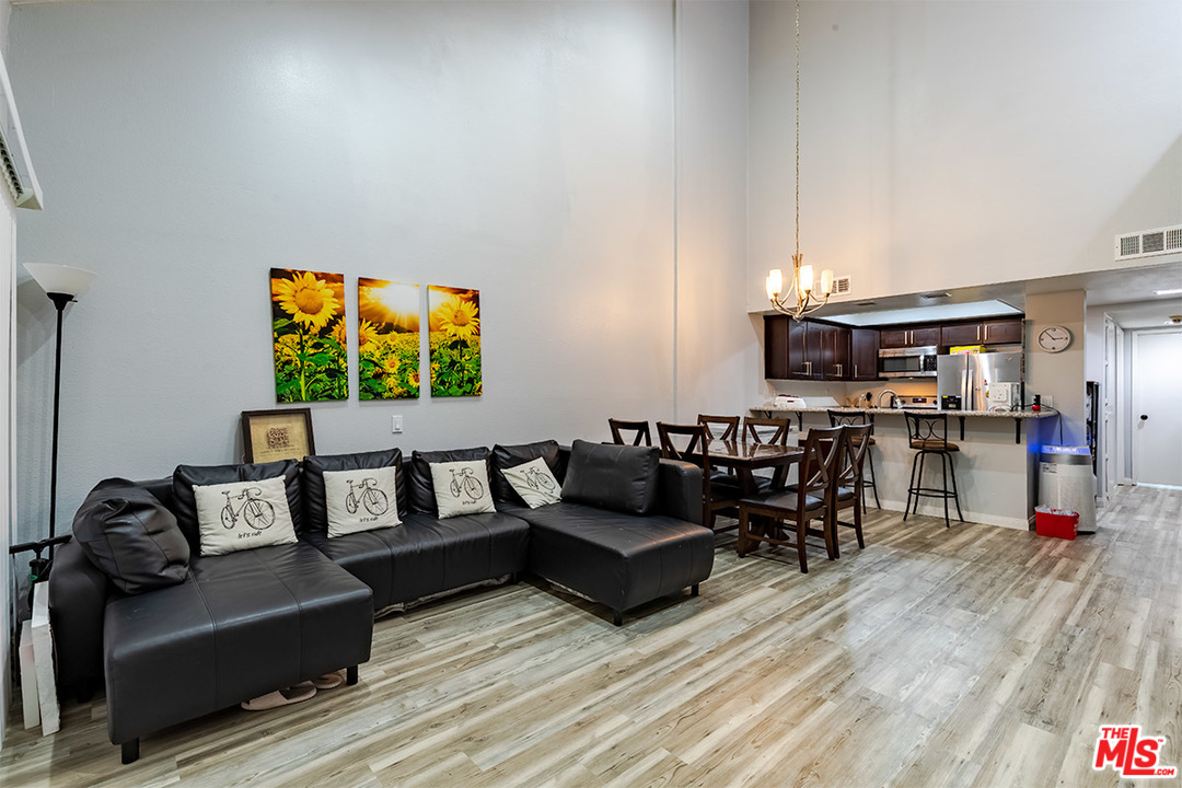 380 South Prospectors Road, Unit 93 Diamond Bar, CA 91765 - Photo 5 of 31 Gallery Image 5