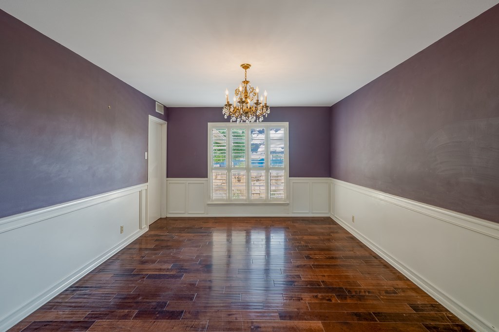 208 Front Street Comfort, TX 78013 - Photo 13 of 47 Formal Dinning