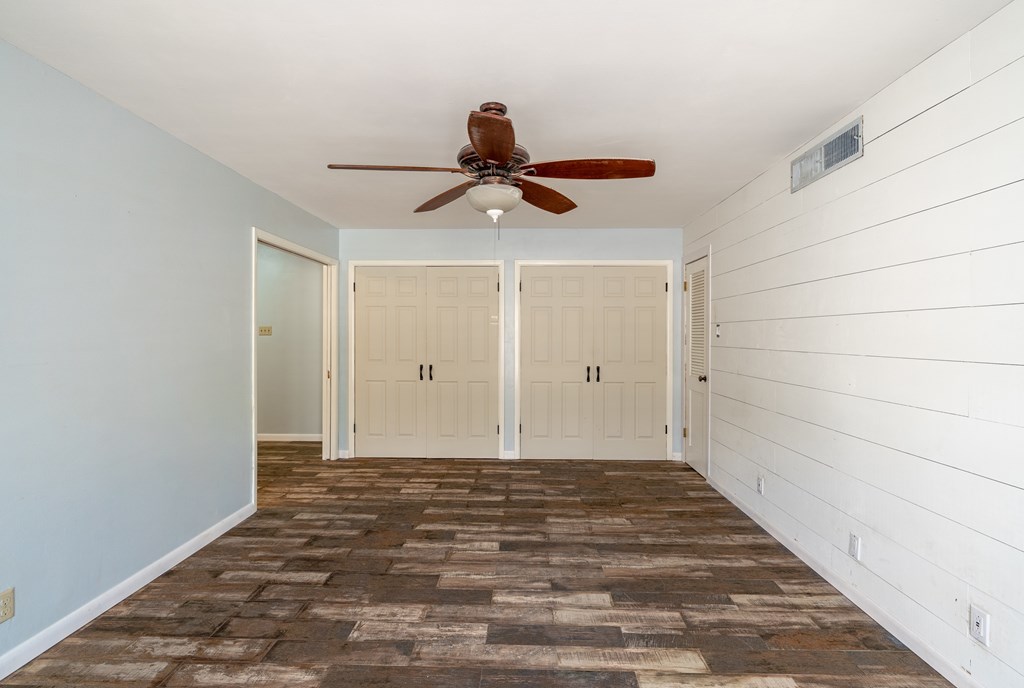 208 Front Street Comfort, TX 78013 - Photo 18 of 47 Primary