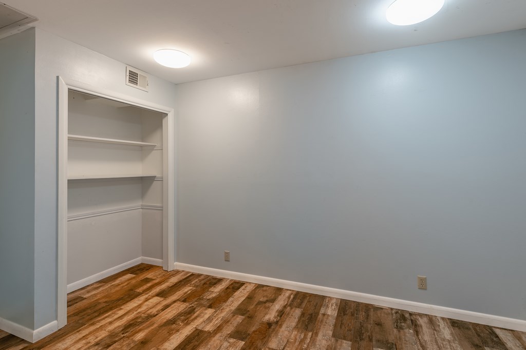 208 Front Street Comfort, TX 78013 - Photo 19 of 47 Office or Nursery or Book Nook off Primary