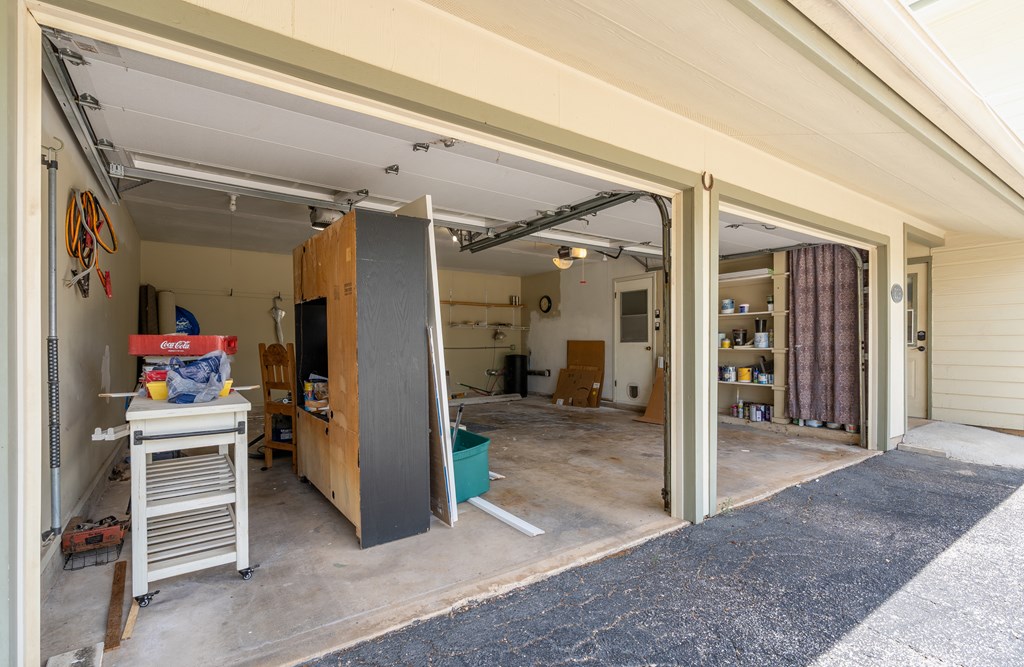 208 Front Street Comfort, TX 78013 - Photo 6 of 47 attached garage
