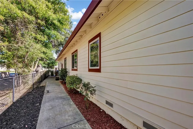 $2,700 | 18121 Spyglass Road, Hidden Valley Lake, CA 95467