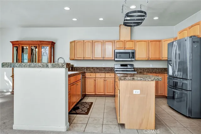 $2,700 | 18121 Spyglass Road, Hidden Valley Lake, CA 95467