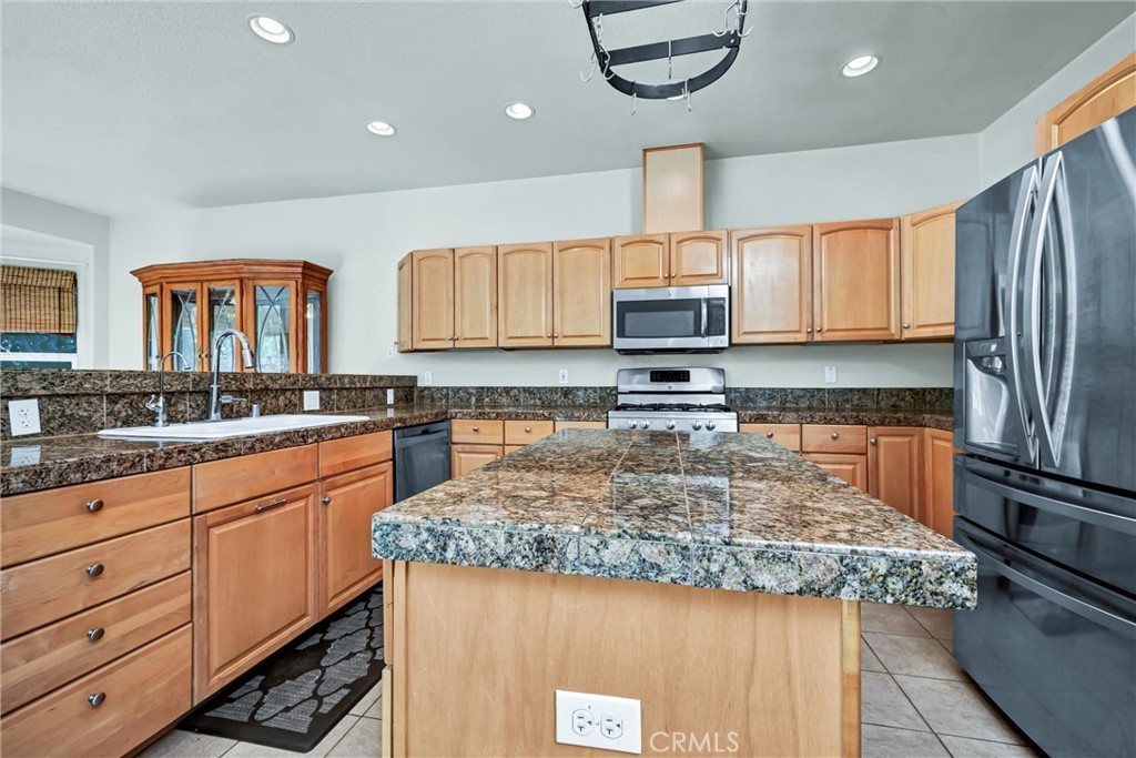 18121 Spyglass Road Hidden Valley Lake, CA 95467 - Photo 9 of 22