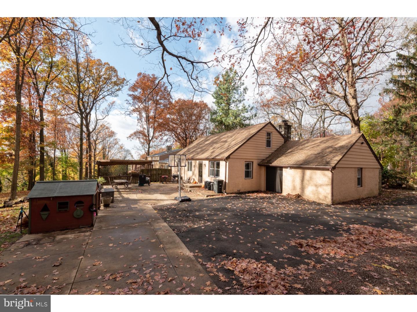 3315 Pine Road Huntingdon Valley, PA 19006 - Photo 3 of 24 Gallery Image 3