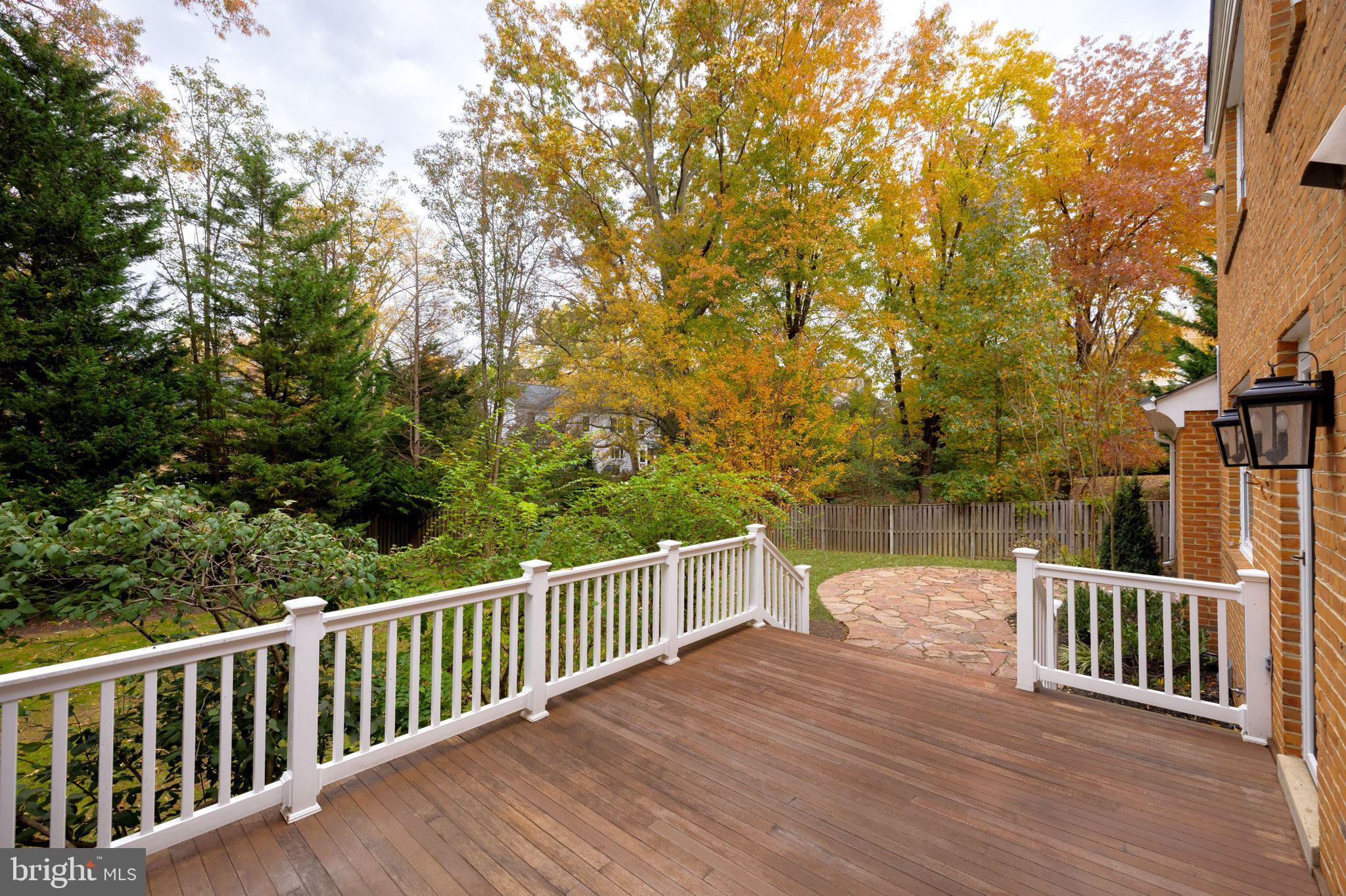 8212 Coach Street Potomac, MD 20854 - Photo 29 of 31 Deck Connecting to Family Room and Screened Porch