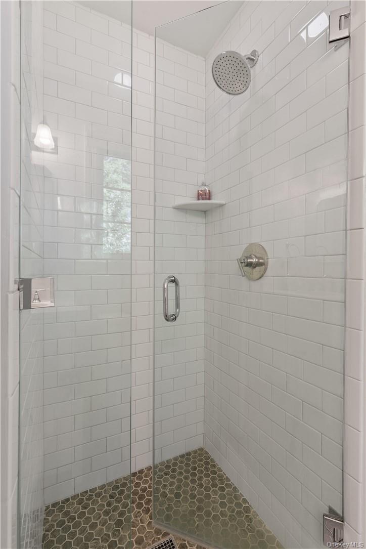 14 Marlene Court Rye, NY 10580 - Photo 16 of 26