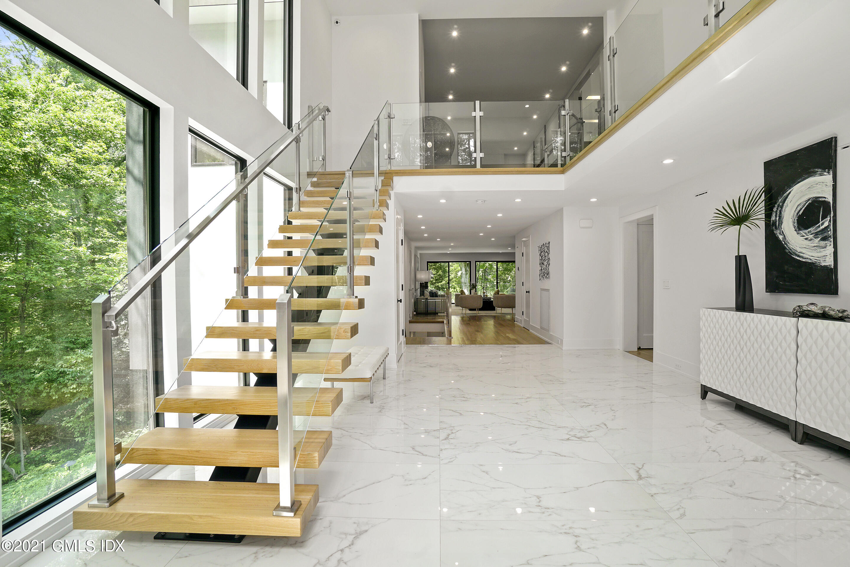 123 Dingletown Road Greenwich, CT 06830 - Photo 7 of 51 Foyer 18' Hight