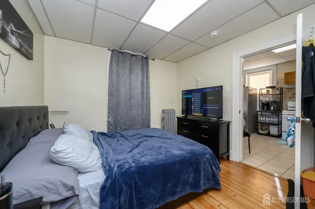 a view of a workspace with furniture