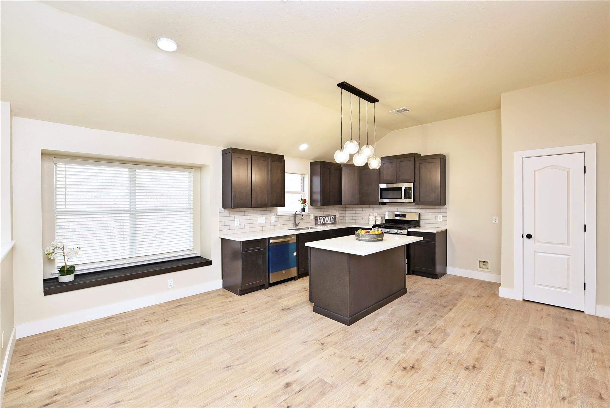 7715 Butler Lakes Court Rosenberg, TX 77469 - Photo 16 of 25