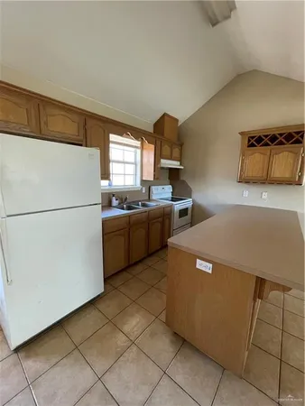 $650 | 703 La Mancha Drive, Unit 2, Edinburg, TX 78541