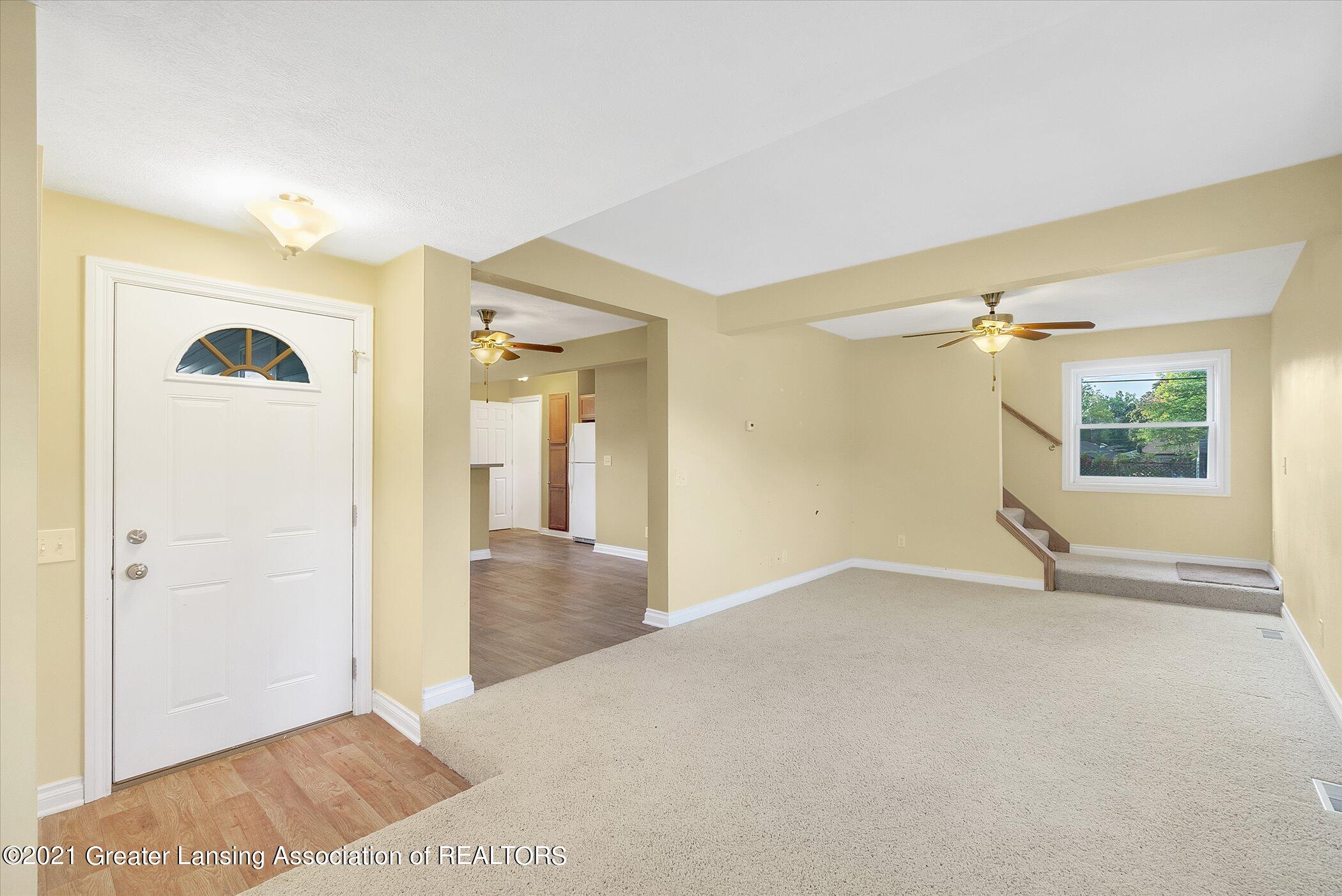 3325 West Holmes Road Lansing, MI 48911 - Photo 7 of 28 07-3325-W-Holmes-Rd-WindowStill-Real-Est