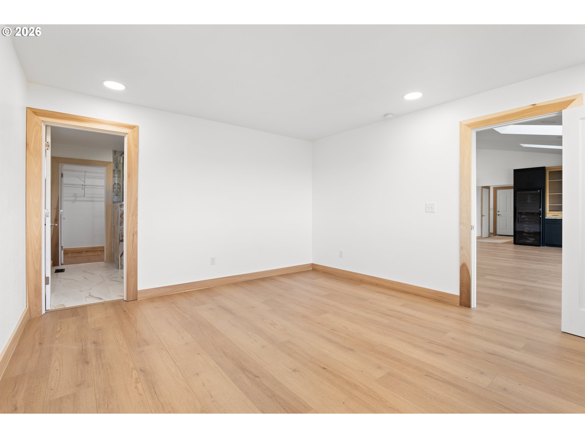 383 Ridgecrest Drive Roseburg, OR 97471 - Photo 24 of 44 Hallway