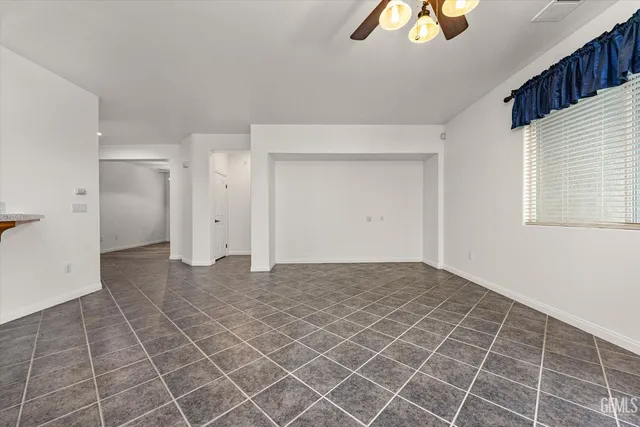 $425,000 | Undisclosed Address, Bakersfield, CA 93312