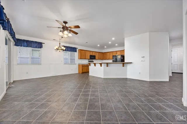 $425,000 | Undisclosed Address, Bakersfield, CA 93312