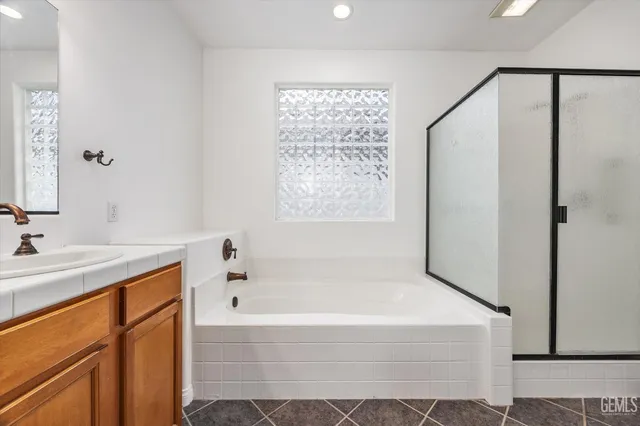 $425,000 | Undisclosed Address, Bakersfield, CA 93312