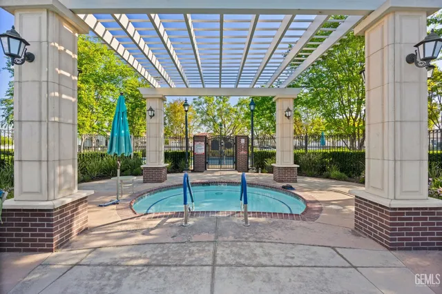 $425,000 | Undisclosed Address, Bakersfield, CA 93312