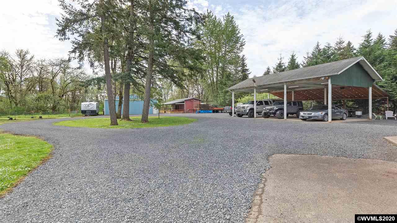 30630 Fairview Road Lebanon, OR 97355 - Photo 17 of 32 Gallery Image 17