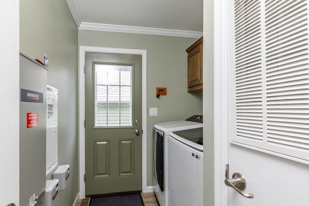 102 Topaz Terrace Gardner, MA 01440 - Photo 15 of 20 a kitchen with a window and refrigerator