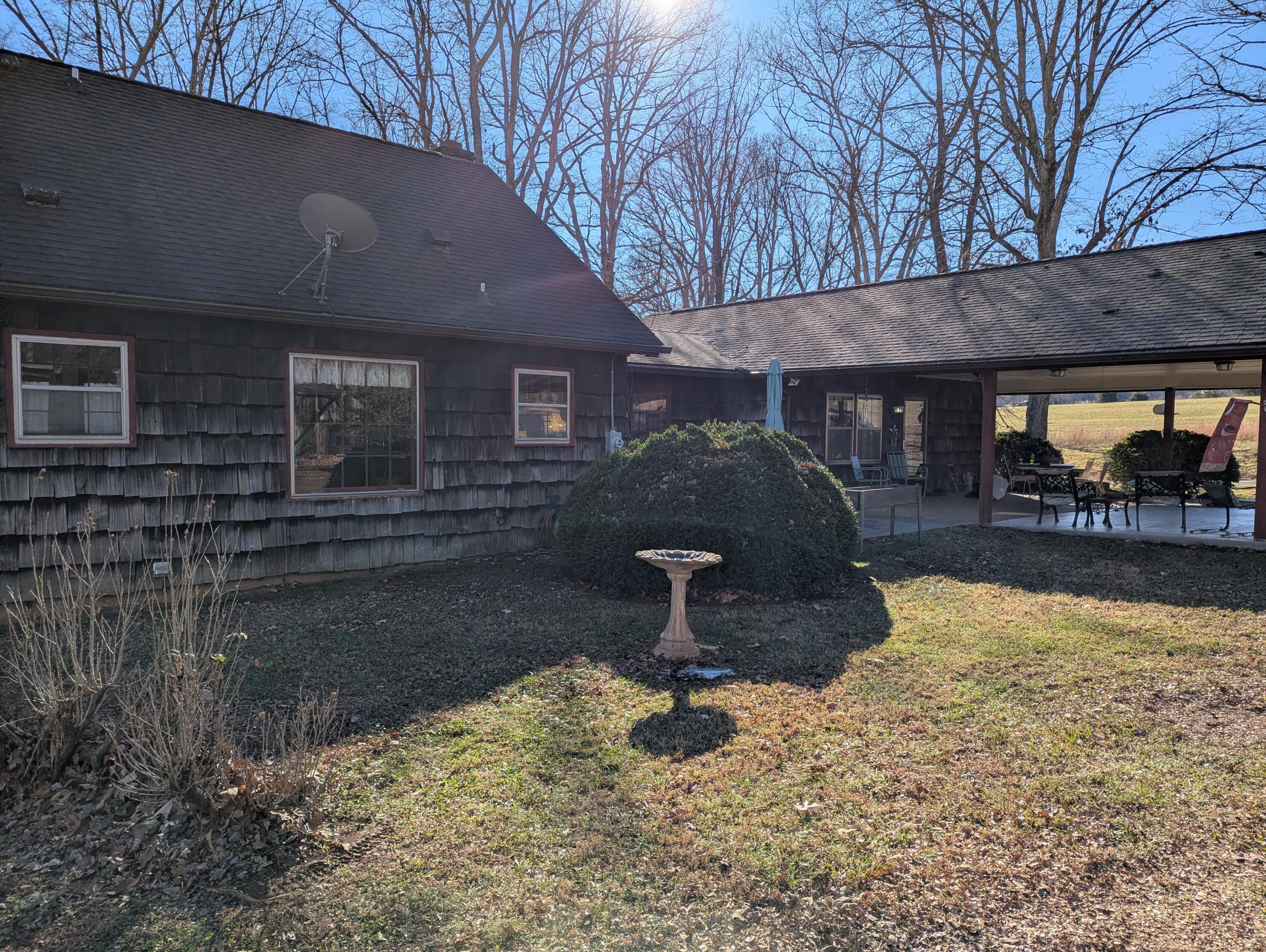 1115 Robin Ridge Road Henry, VA 24102 - Photo 13 of 34 1115 Robin Ridge Rd