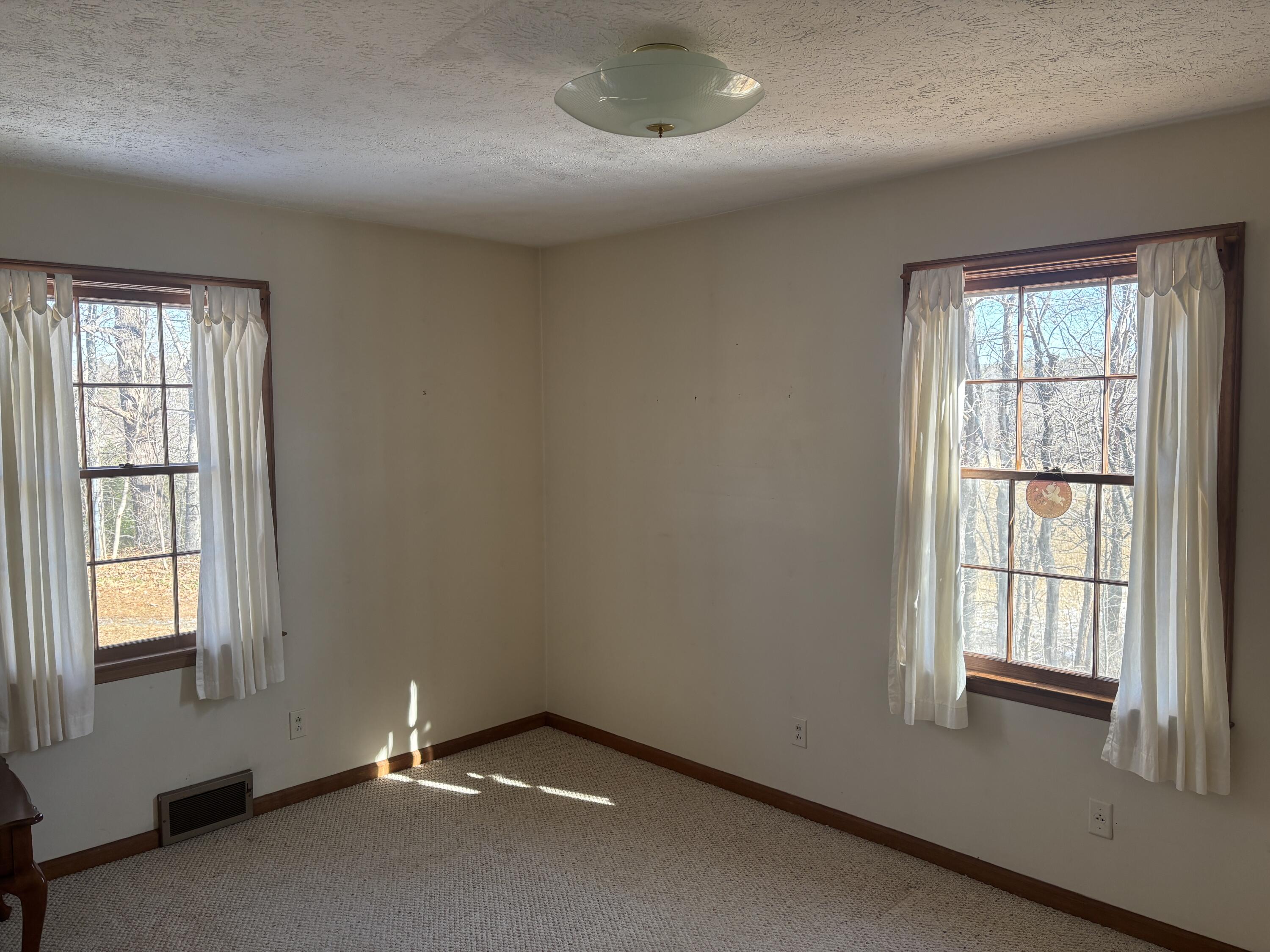 1115 Robin Ridge Road Henry, VA 24102 - Photo 20 of 45 1115 Robin Ridge Rd