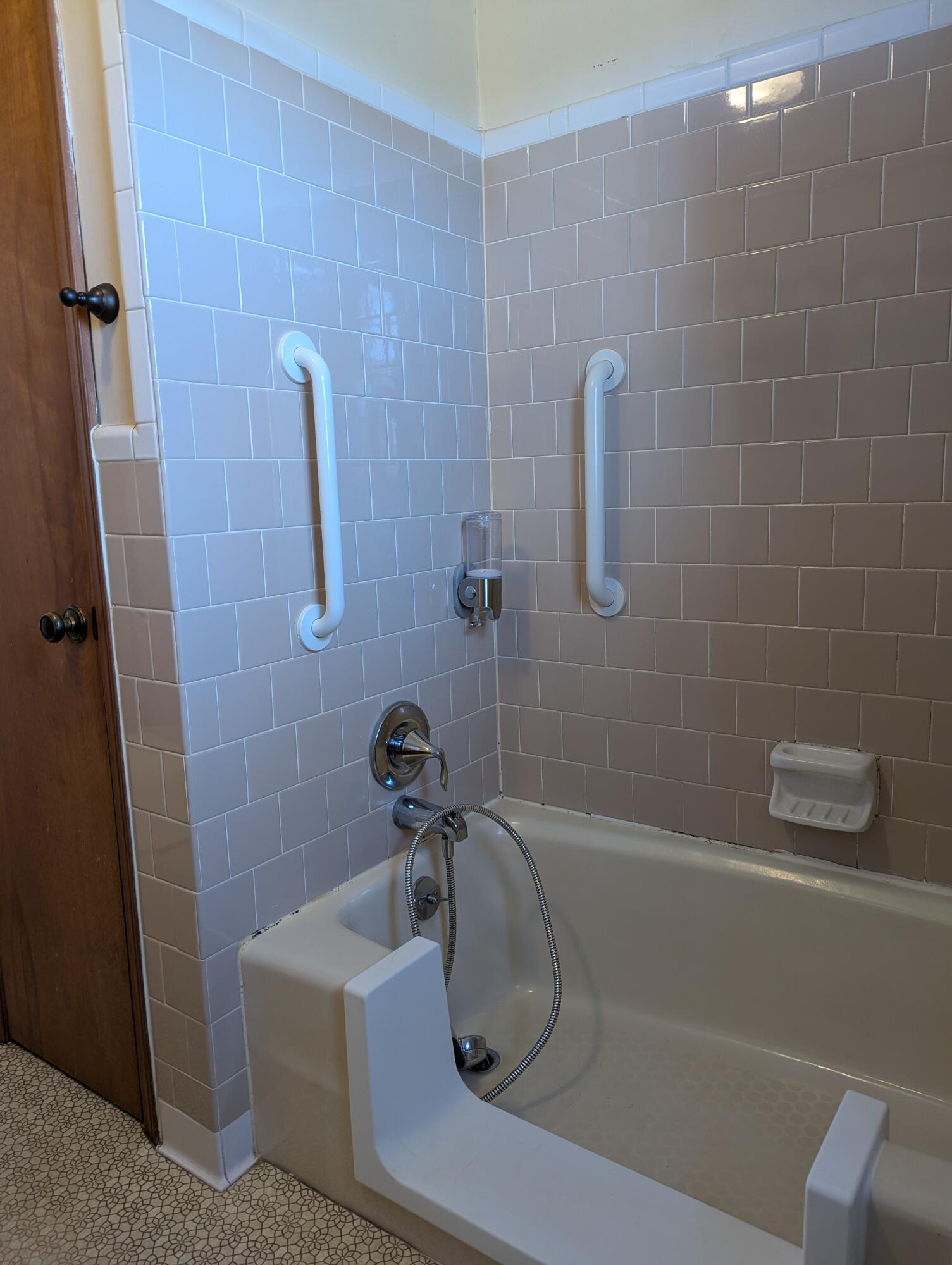 1115 Robin Ridge Road Henry, VA 24102 - Photo 20 of 59 1115 Robin Ridge Rd