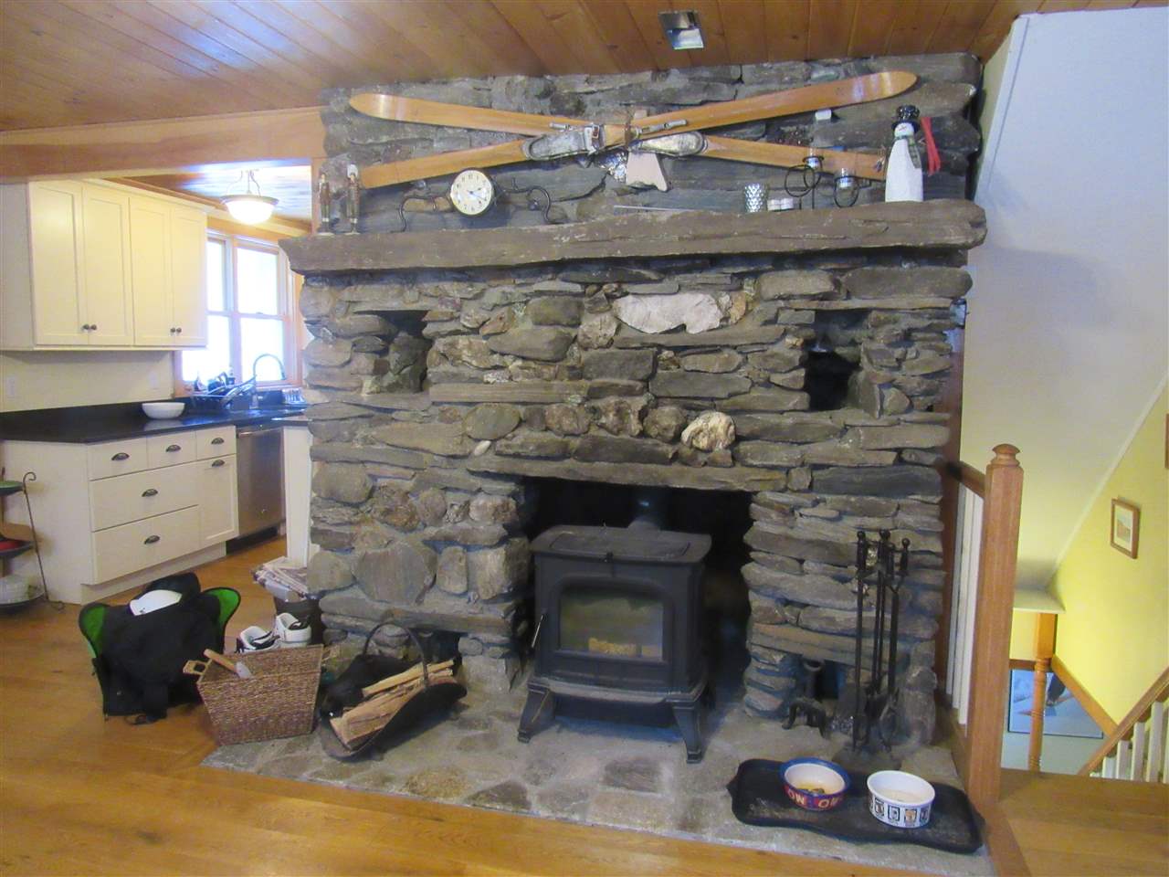 314 Dead End Road Plymouth, VT 05056 - Photo 14 of 25 Gallery Image 14