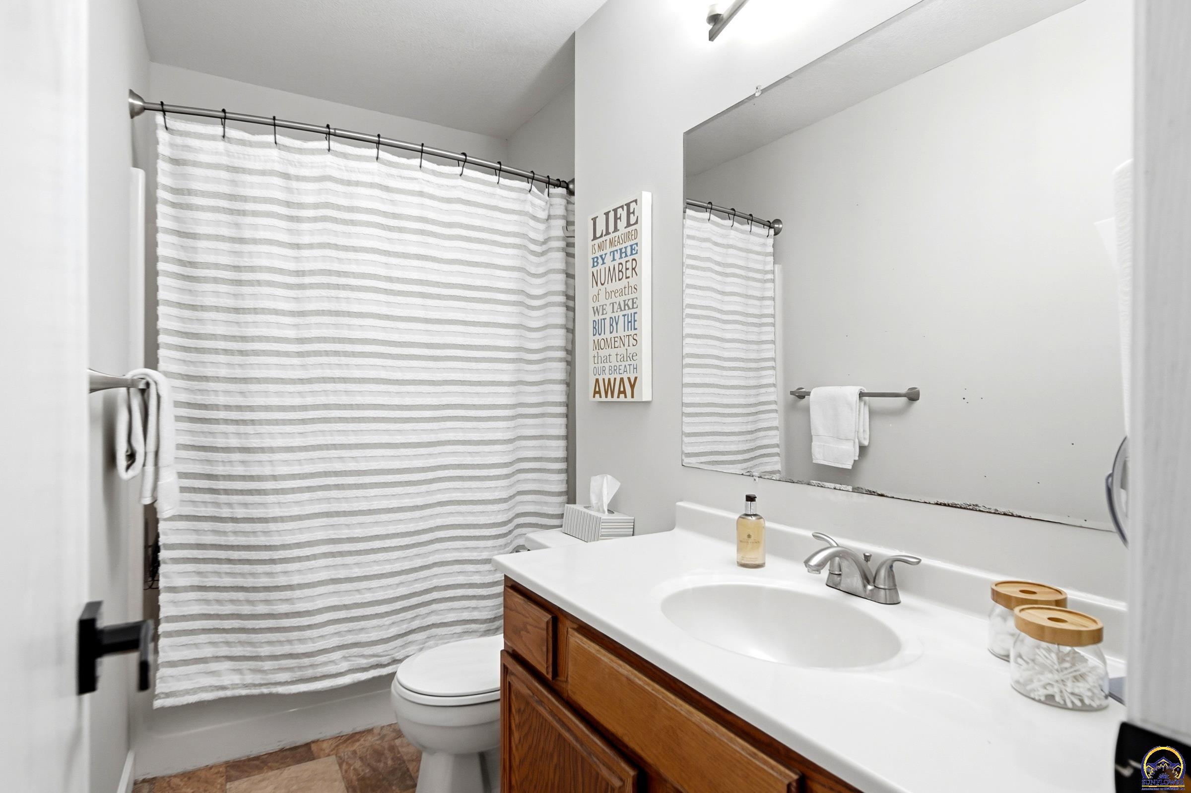 7537 Southwest 26th Street Topeka, KS 66614 - Photo 22 of 69