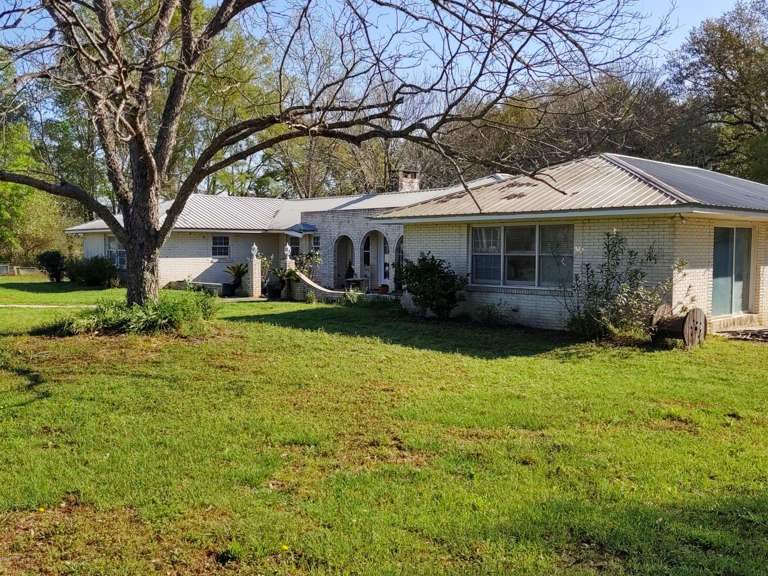 5218 Galloway Road Graceville, FL 32440 - Photo 1 of 32