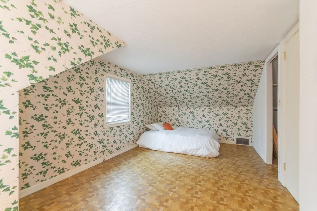116 Wheeler Avenue Springfield, MA 01118 - Photo 26 of 36