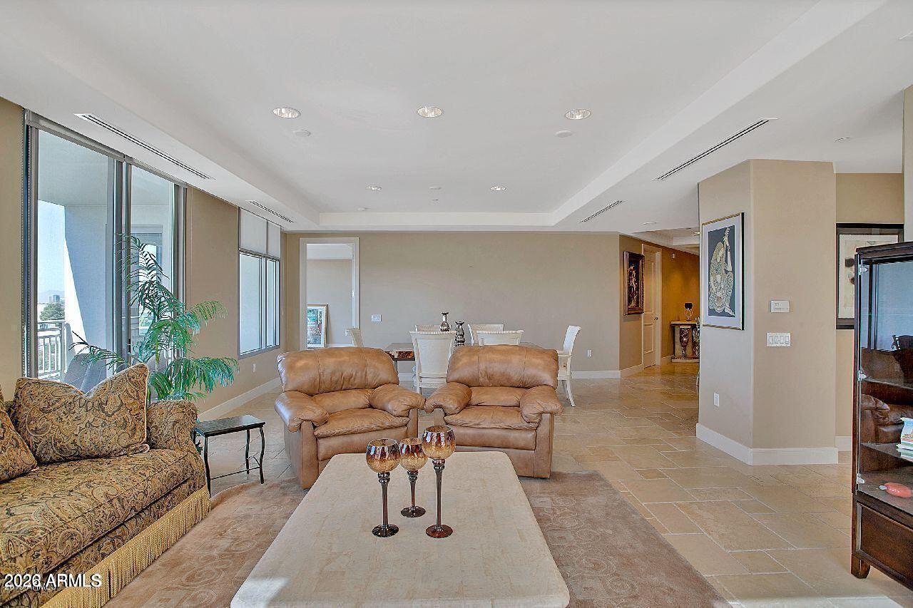 2211 East Camelback Road, Unit 604 Phoenix, AZ 85016 - Photo 12 of 53 13