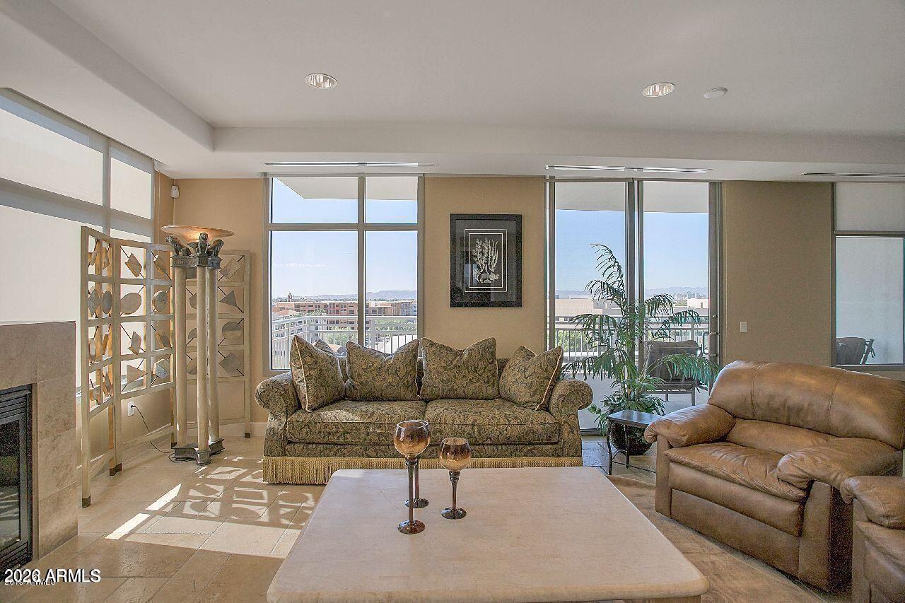 2211 East Camelback Road, Unit 604 Phoenix, AZ 85016 - Photo 13 of 53 14