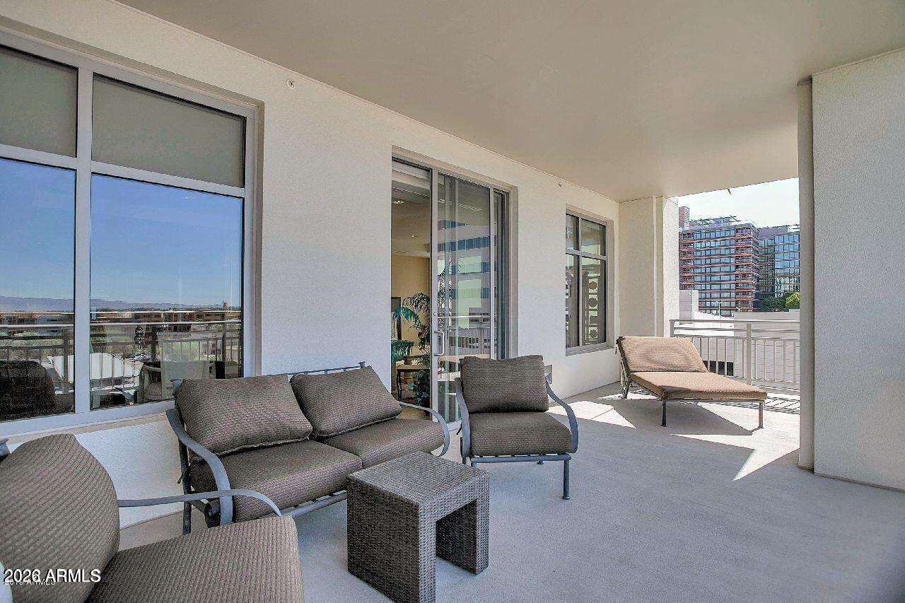 2211 East Camelback Road, Unit 604 Phoenix, AZ 85016 - Photo 7 of 53 7