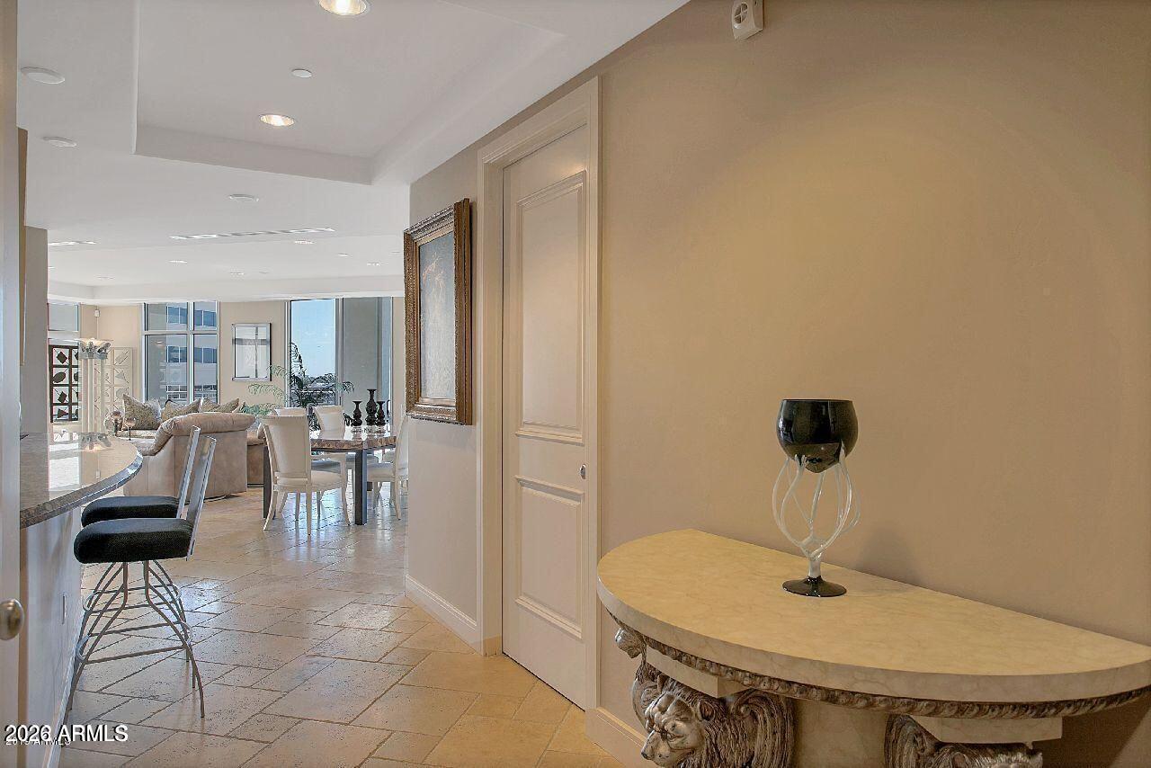 2211 East Camelback Road, Unit 604 Phoenix, AZ 85016 - Photo 8 of 53 8