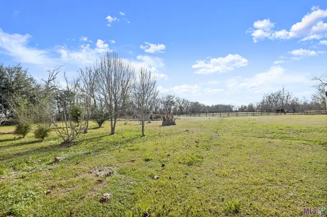 $185,000 | 1617 Highway 18, Vacherie, LA 70090