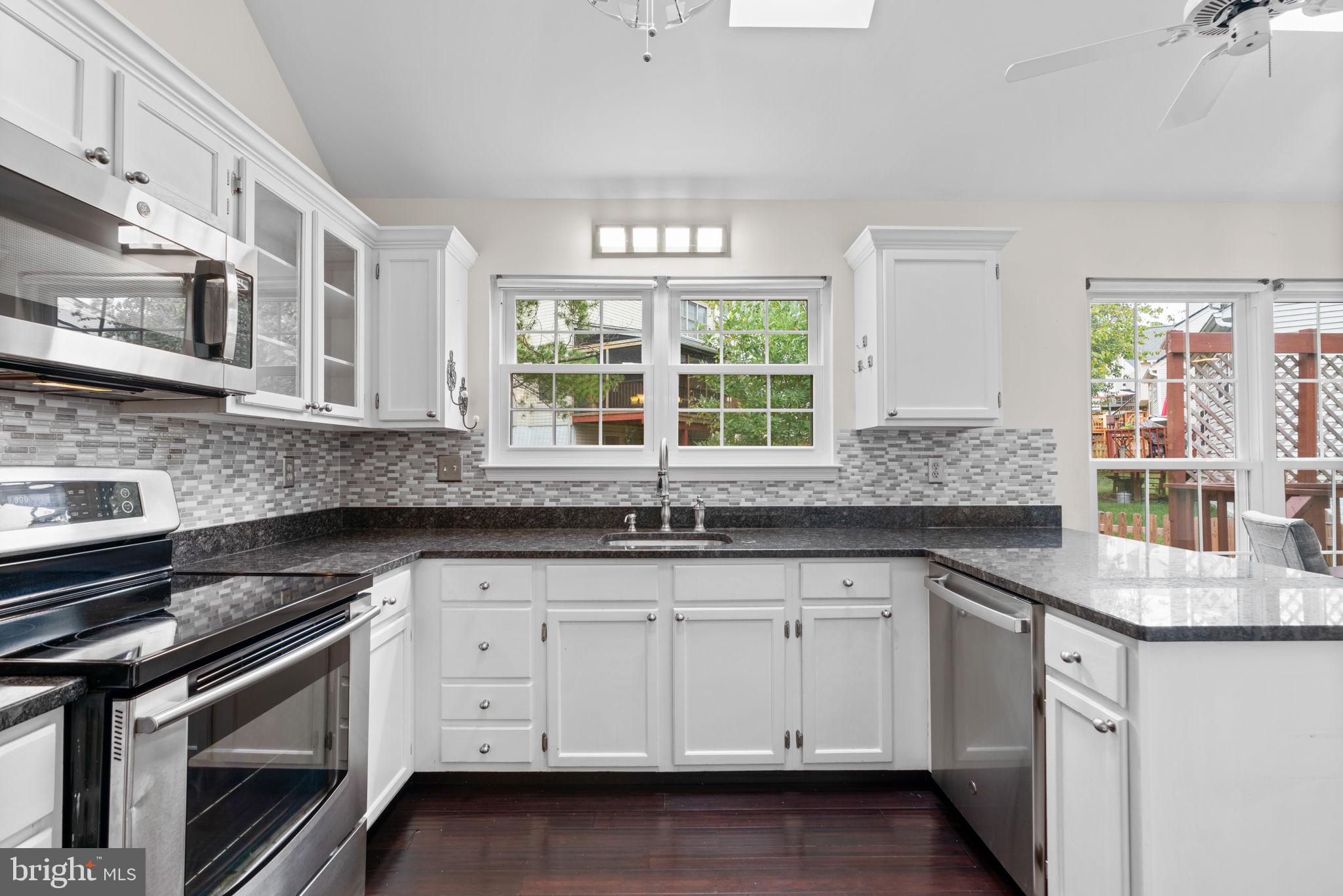 2611 Hawkshead Court Silver Spring, MD 20904 - Photo 11 of 49 Kitchen