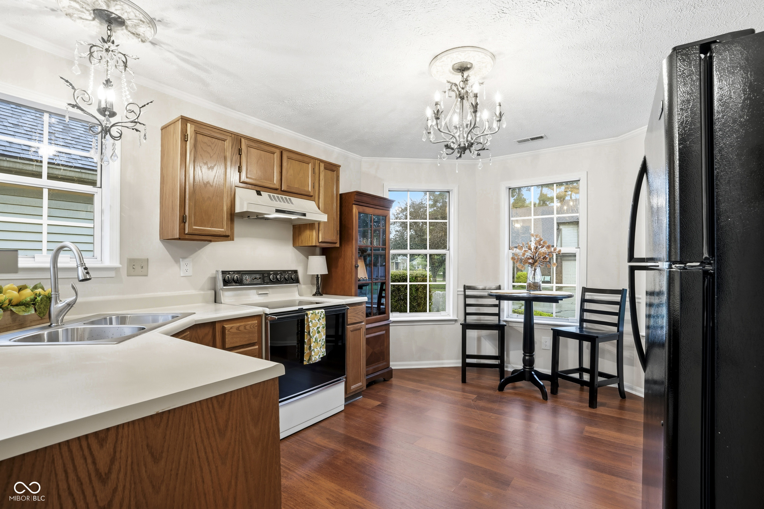 9652 Pine Ridge E Drive Fishers, IN 46038 - Photo 4 of 22