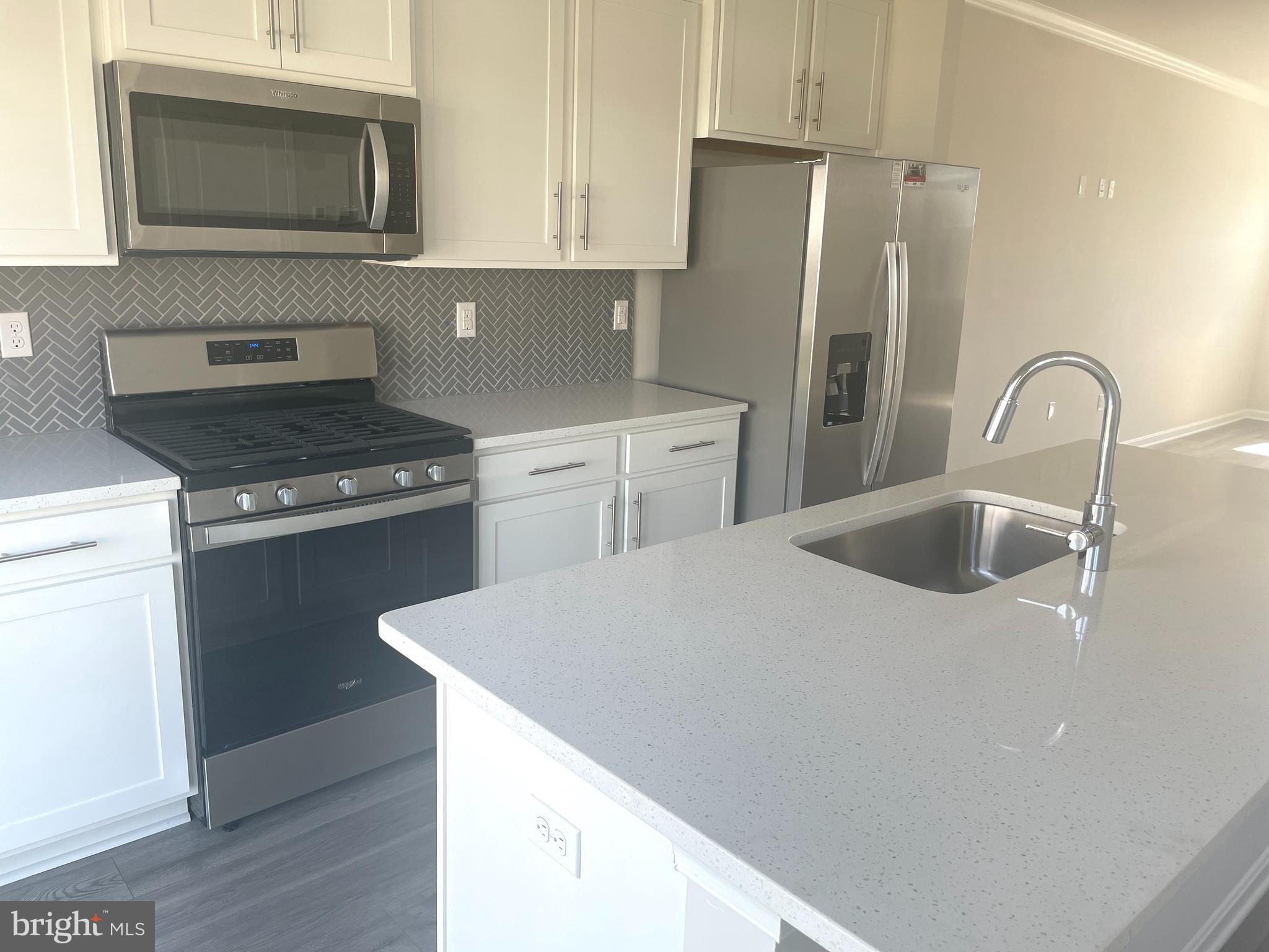 26 Axios Way Rosedale, MD 21237 - Photo 11 of 51