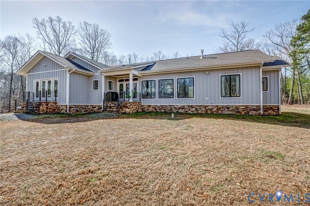 33051 Walnut Grove Farm Lane Hanover, VA 23069 - Photo 8 of 76 a front view of a house with a yard