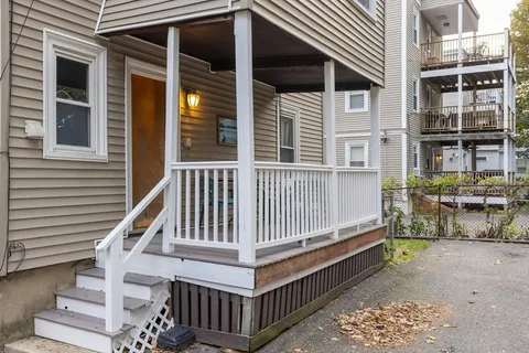 $1,239,000 | 257 Belgrade Avenue, Boston, MA 02131