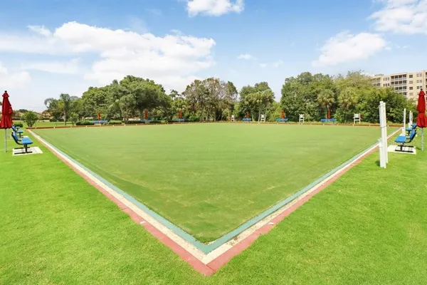 $1,950 | 2306 Lancaster Drive, Unit 2306, Sun City Center, FL 33573