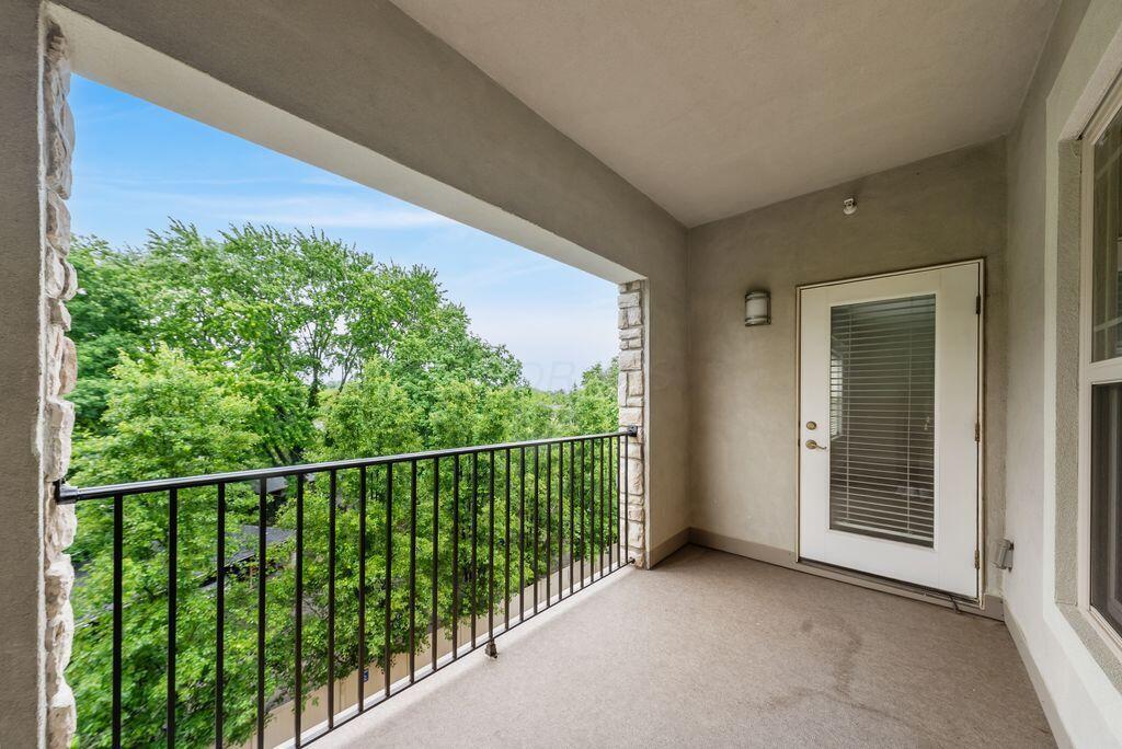 3175 Tremont Road, Unit 409 Columbus, OH 43221 - Photo 26 of 42 DSC06969