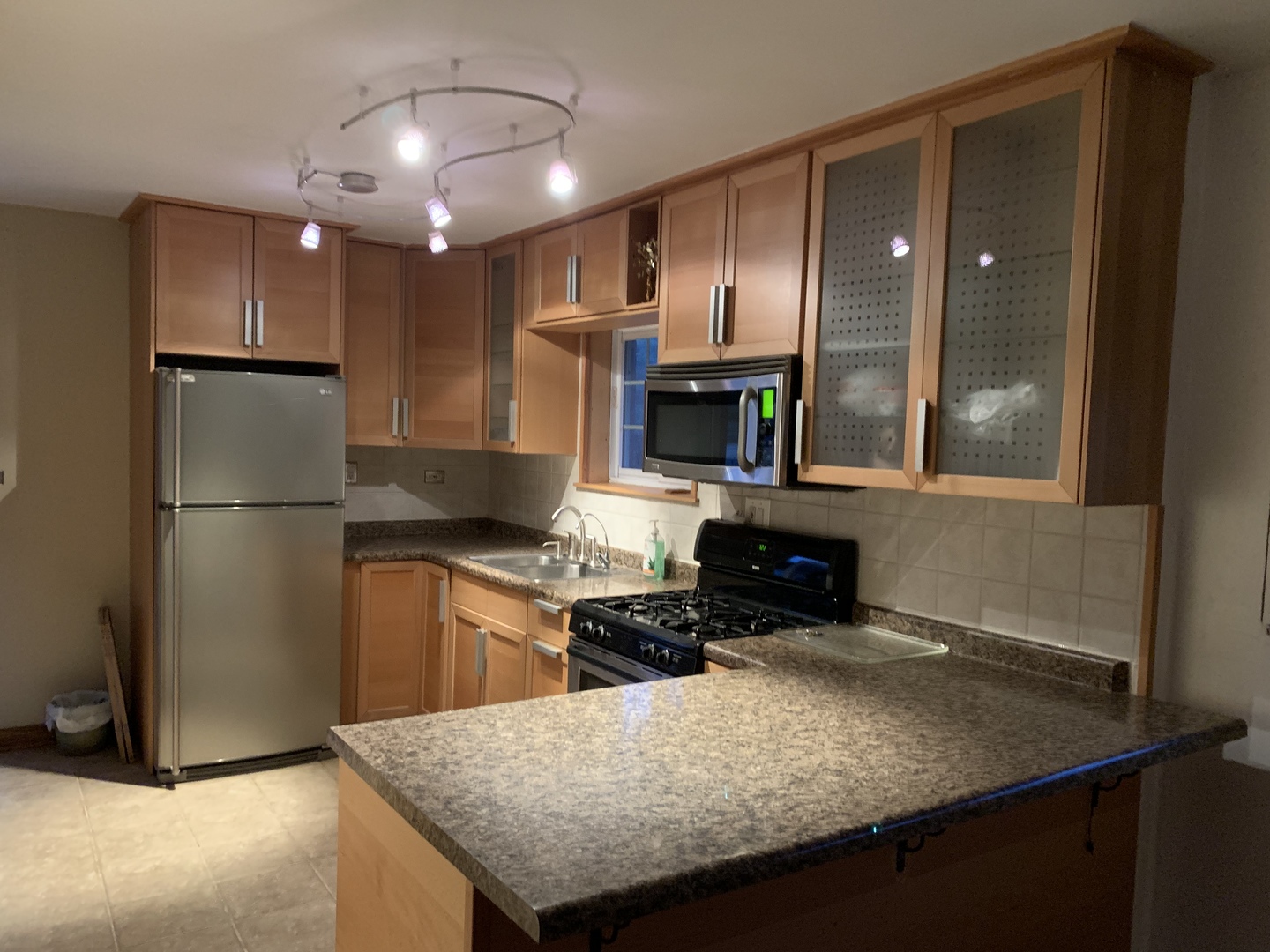 4N130 Swift Road Addison, IL 60101 - Photo 3 of 14