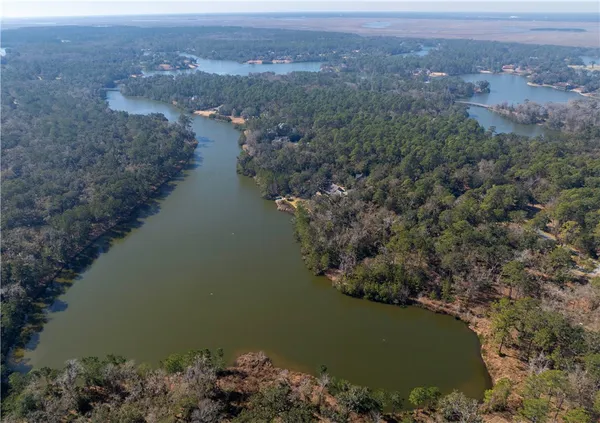 $669,900 | 160 Harris Lane, St. Simons Island, GA 31522