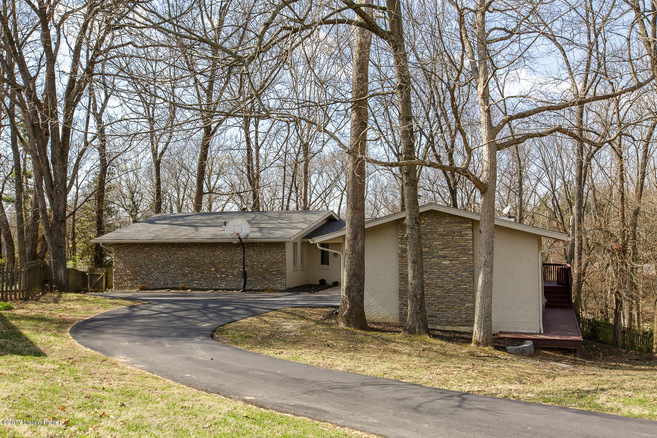 7703 Circle Crest Road Louisville, KY 40241 - Photo 2 of 28 7703 Circle Crest-2