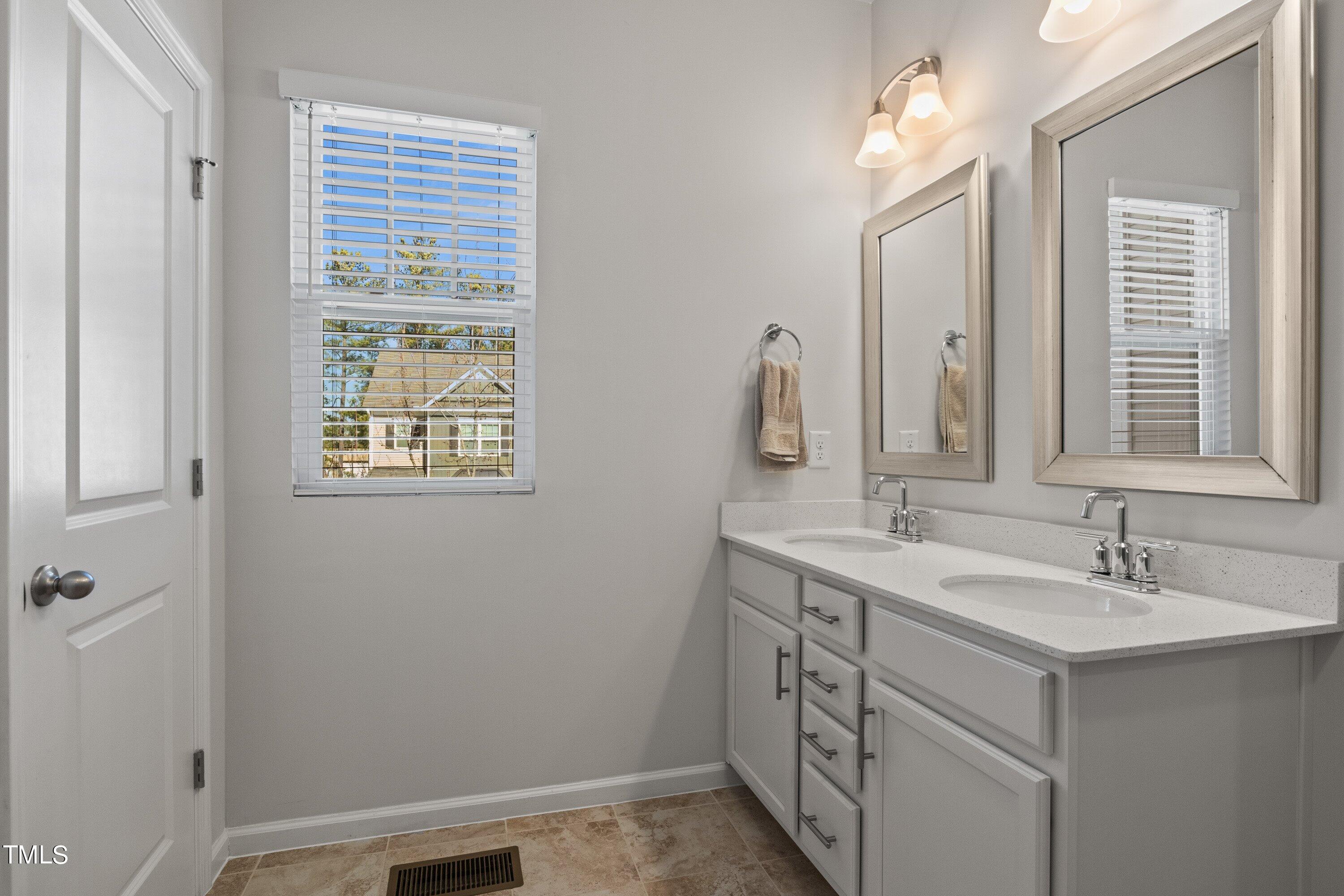 6102 Beale Loop Raleigh, NC 27616 - Photo 31 of 36 31-6102 Beale Loop C20240219_0014